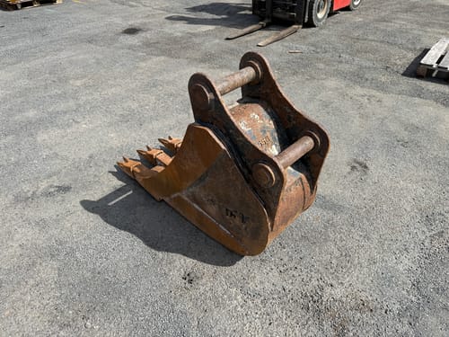 slide-items-2