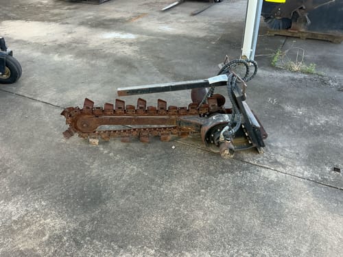 slide-items-3