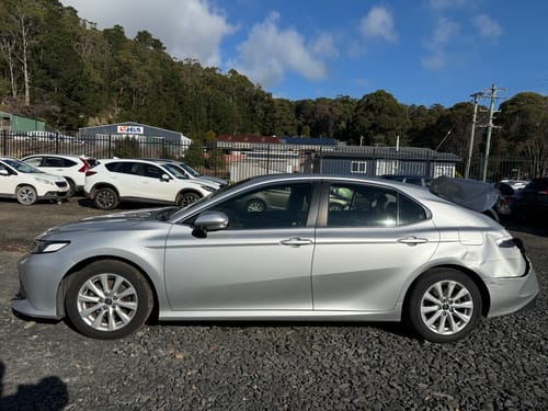 slide-items-3