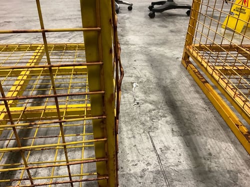 slide-items-2
