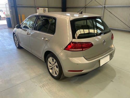 slide-items-4