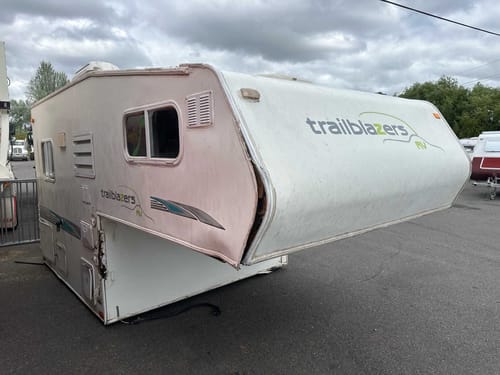 slide-items-0