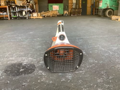 slide-items-1