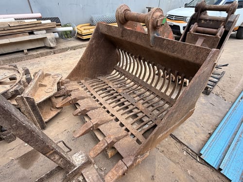 slide-items-1