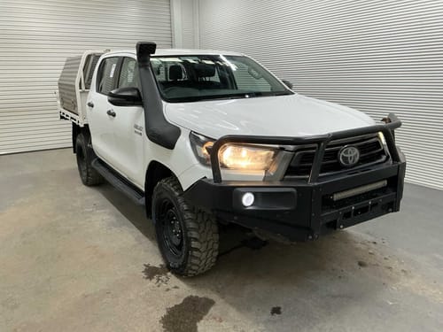 2022 Toyota Hilux - GUN126R SR Cab Chassis Double Cab 4dr Spts Auto 6sp 4x4 1065kg 2.8DT
