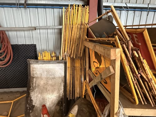 slide-items-3