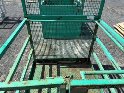 slide-items-4