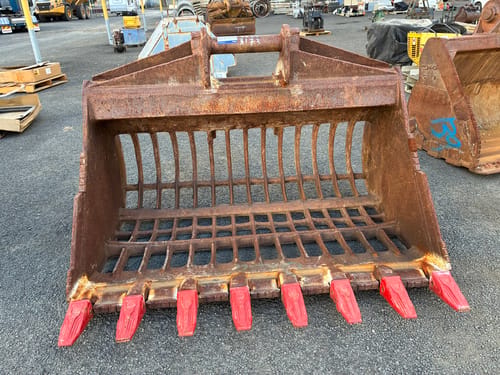 slide-items-1