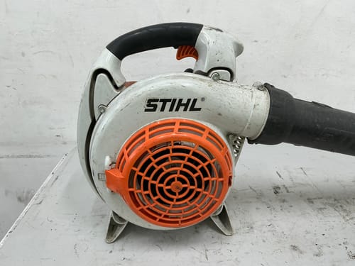 slide-items-3