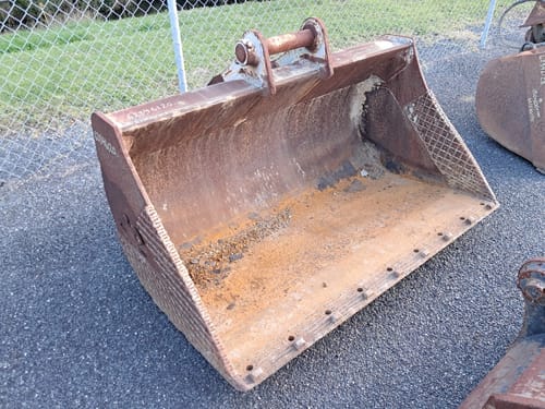 slide-items-0