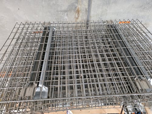 slide-items-2