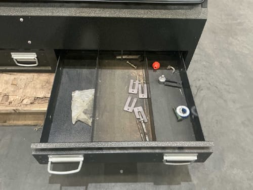 slide-items-4