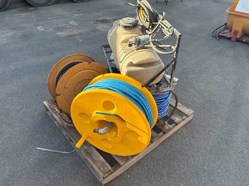 slide-items-1
