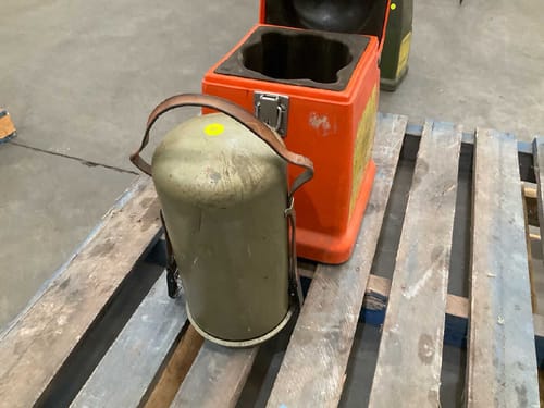 slide-items-3