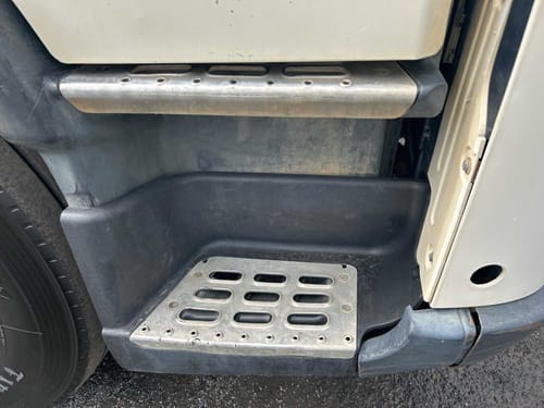 slide-items-1