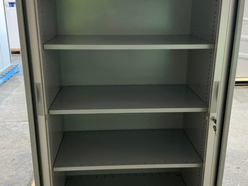 slide-items-3