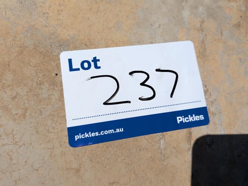 slide-items-1