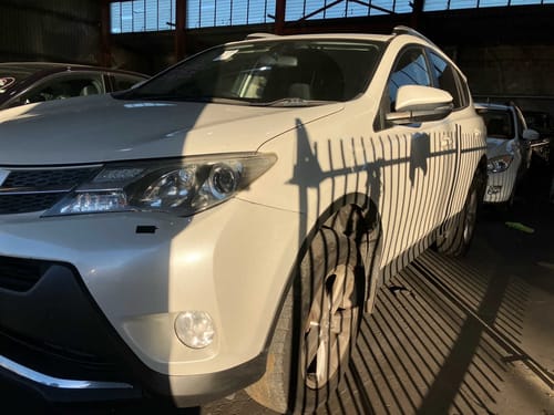 slide-items-3