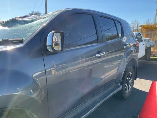 slide-items-3