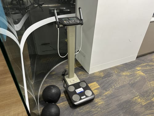 slide-items-1