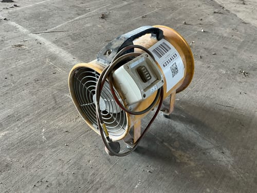 slide-items-3