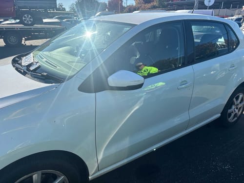 slide-items-3