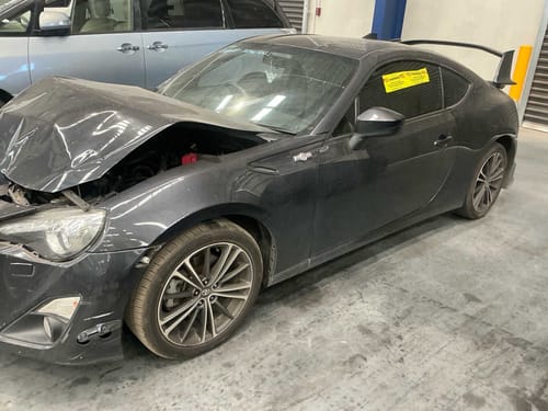 slide-items-3
