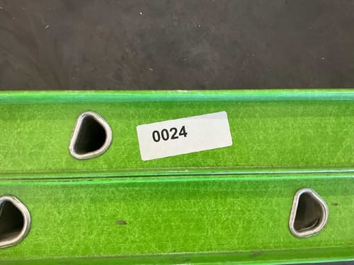 slide-items-4