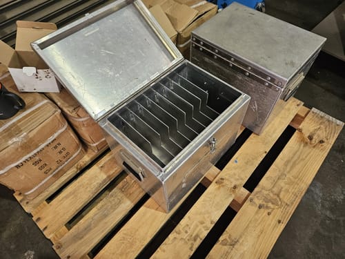 slide-items-1