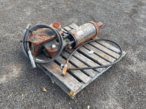 slide-items-3