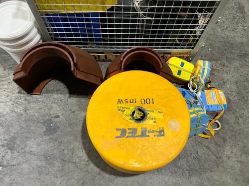 slide-items-2