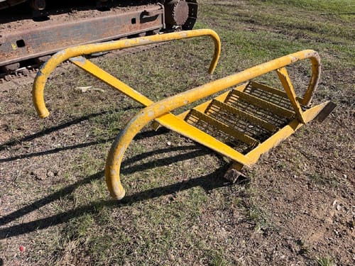 slide-items-3