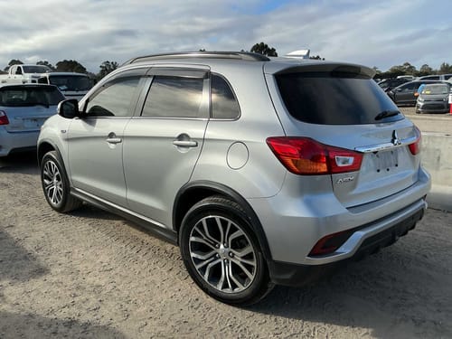 slide-items-4