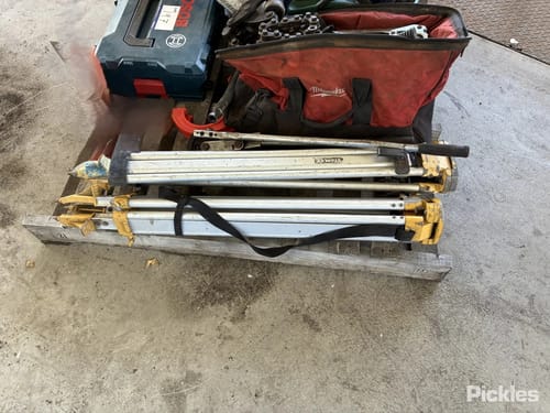 slide-items-2