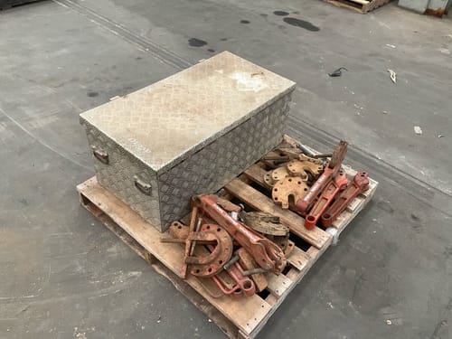 slide-items-0