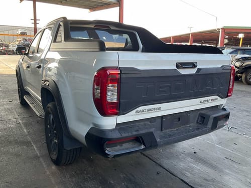 slide-items-4