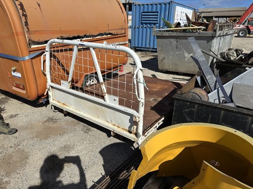 slide-items-1