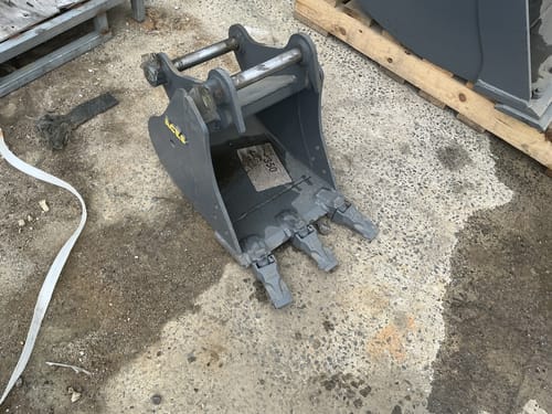 slide-items-0