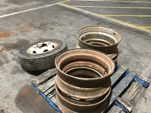 slide-items-3