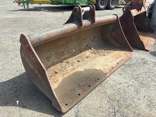 slide-items-0