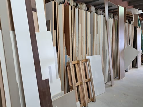 slide-items-1