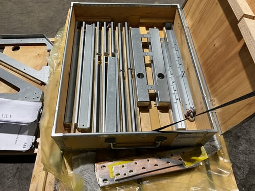 slide-items-2