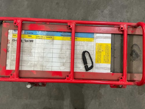 slide-items-4