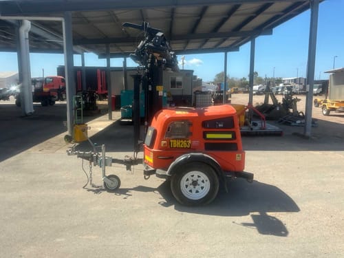 slide-items-3