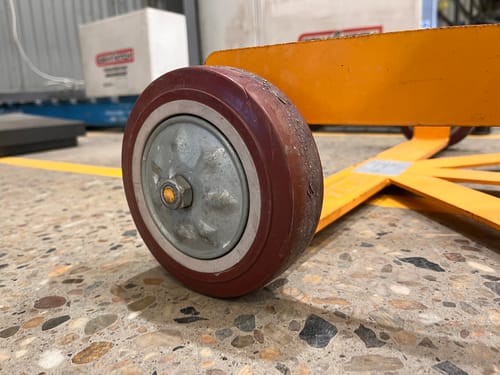 slide-items-3