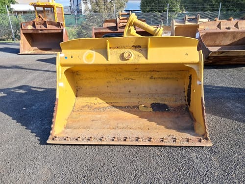 slide-items-1