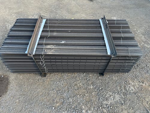 slide-items-3
