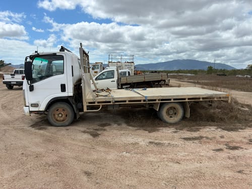 slide-items-3