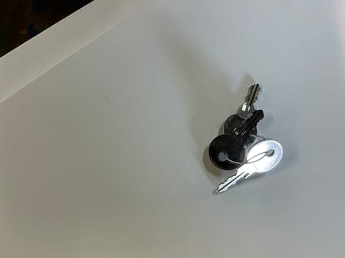 slide-items-3