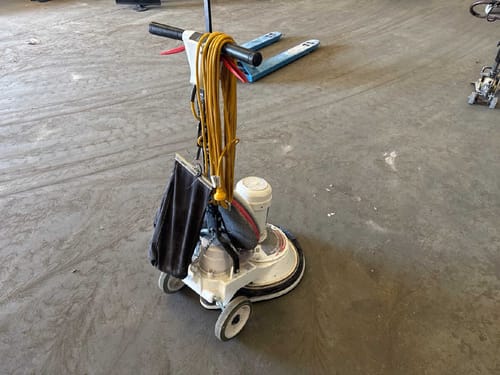 slide-items-3